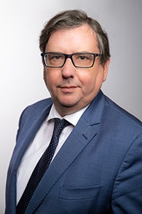 Dr. Thomas Rüsch